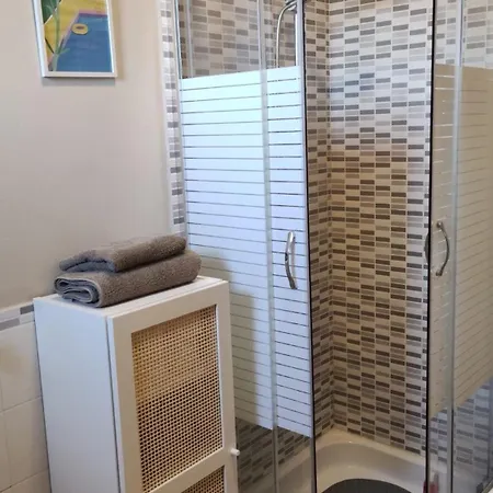 Dello Home Apartment *